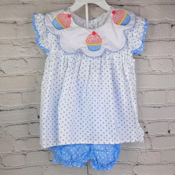 EVERLASTING HEIRLOOM Other - 'EVERLASTING HEIRLOOM' SCALLOP NECK EMBROIDE CUPCAKE TOP & BLOOMER 2-PIECE SET